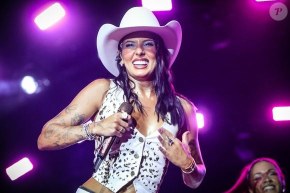 Ana Castela parece que não ficou nada feliz com a indireta de Virgínia Fonseca nesta terça-feira (10)