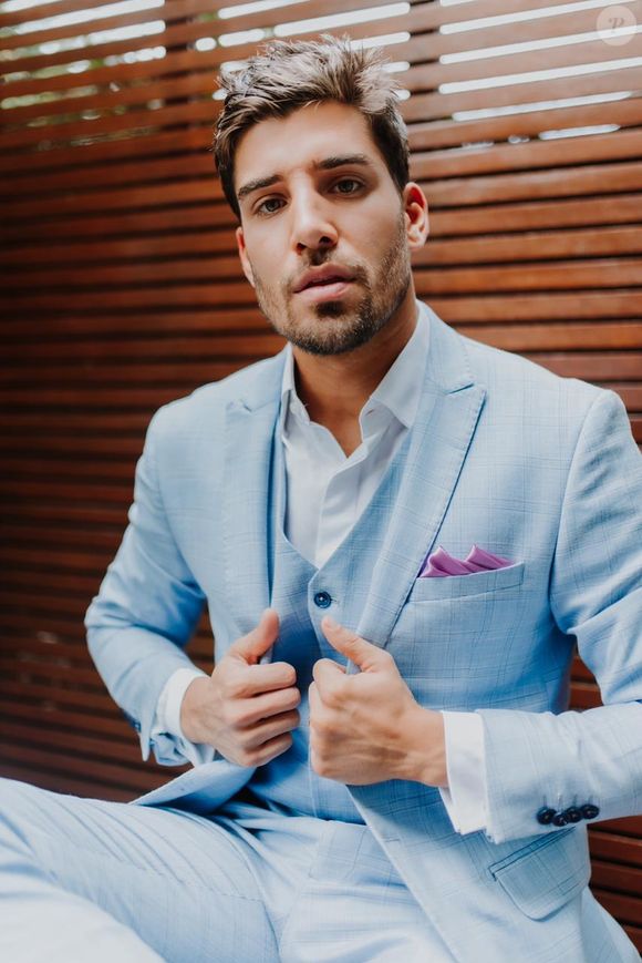 Carol Nakamura se casou com o modelo Guilherme Leonel em 12 de novembro de 2020