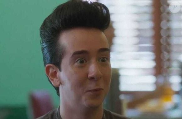 Tooete ()Gabriel Milane) terá um programa infantil chamado O Clube do Topete, na novela 'Garota do Momento'