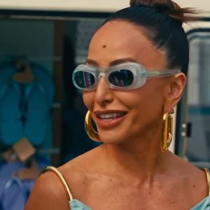 Penteados para o The Town 2025: coque alto e polido de Sabrina Sato