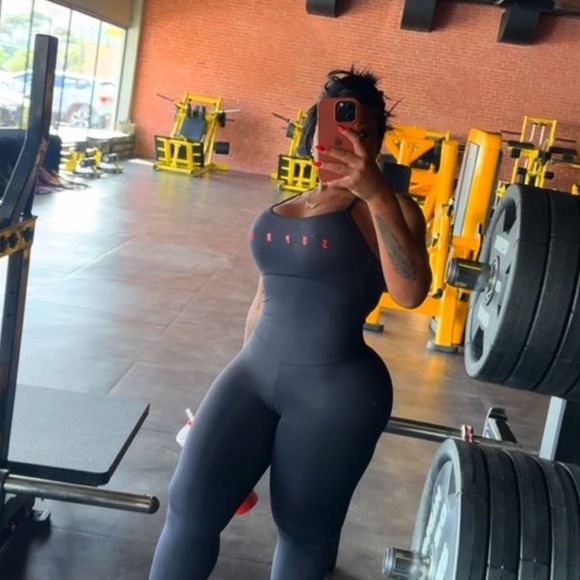 Seguidores enchem Jojo Todynho de elogios após nova foto na academia: "Maravilinda" e "Deusa" dominaram os comentários