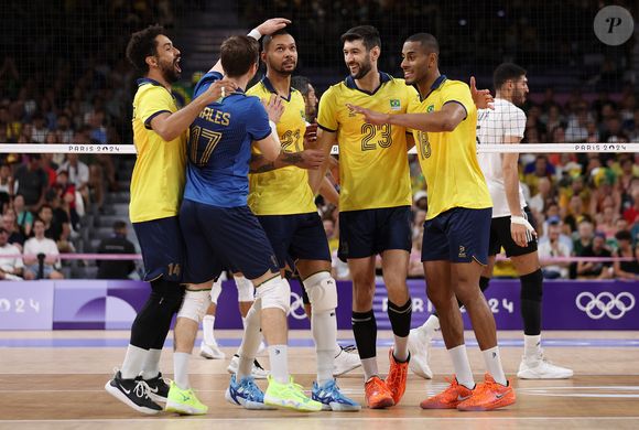 Quando um jogador de vôlei vira o centro das atenções por um motivo inesperado.