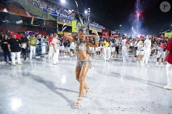 Juliana Paes voltou à Viradouro para desfilar apenas em 2026