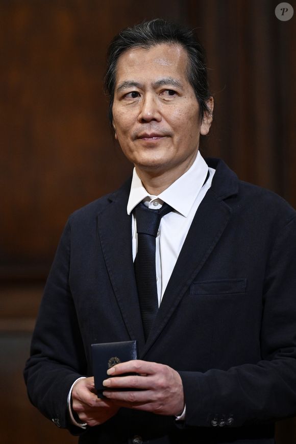 Conhecido por analisar os impactos da sociedade contemporânea na saúde emocional, Byung-Chul Han voltou a chamar atenção ao afirmar que a esperança amplia a alma. A reflexão surge em um momento em que milhões de pessoas buscam mais equilíbrio, propósito e bem-estar em suas vidas