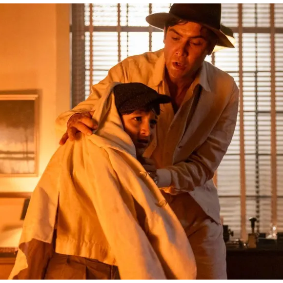 Davi Malizia vive Samir na novela Êta Mundo Melhor