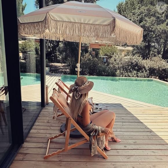 Até mesmo de costas Day Magalhães esbanja boa forma em fotos na web