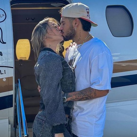 Virginia Fonseca mandou apagar adesivo retratando ela, Zé Felipe e três filhos após separação do cantor