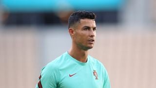 R$ 3,5 milhões por dia: Cristiano Ronaldo renova com Al-Nassr e o novo salário do jogador vai te fazer se sentir muito pobre; aos detalhes