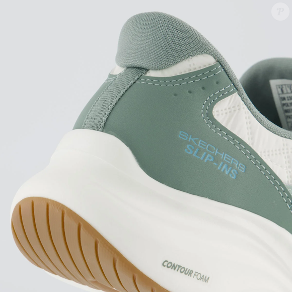 Achado do momento: Tênis Skechers Contour Foam Feminino Cozy Fit Slip-Ins foi encontrado por R$ 599,90 na Renner até o fechamento desta matéria