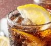 É evidente que o excesso de açúcar não faz bem à saúde, razão pela qual muitas vezes recorremos a bebidas "zero" açúcar.