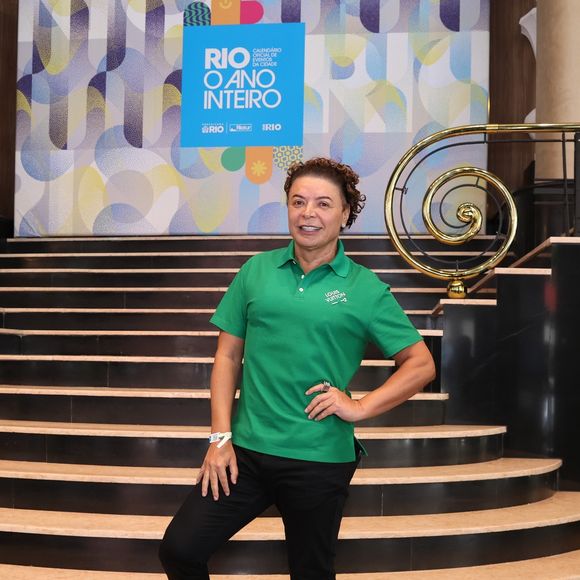 David Brazil, que participou diretamente das negociações de Virgínia com a escola, garante que o cargo de rainha de bateria não foi comprado