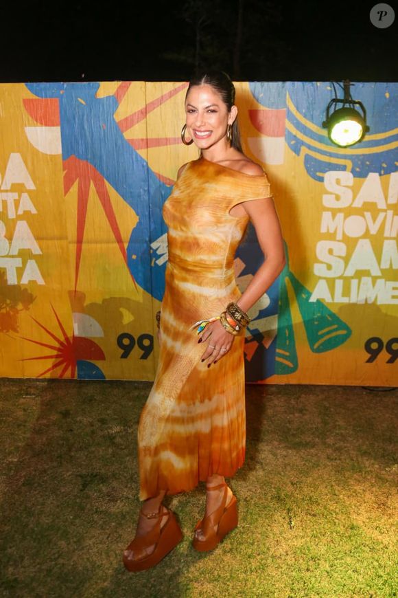 Mari Gonzalez no show de Ivete Sangalo