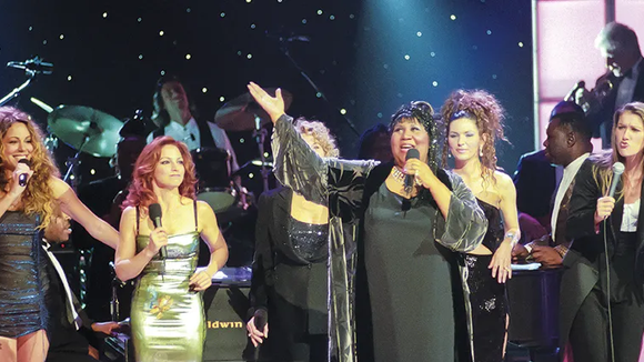 DIVAS LIVE (1999) - FULL CONCERT [COMPLETE]