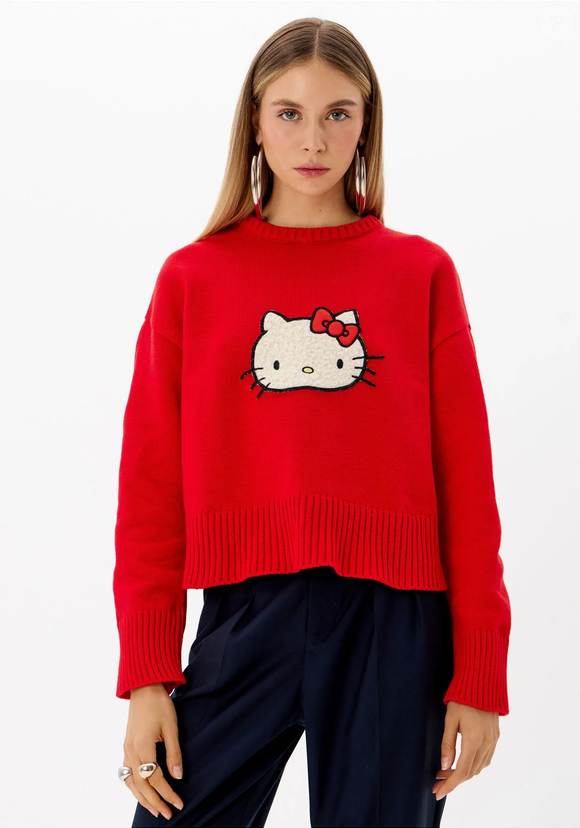 Virgínia usou blusa de tricot Hello Kitty da marca My Favorite