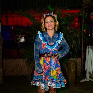 Xadrez bem tradicional para festa junina: Carolina Dieckmann apostou em produção clássica