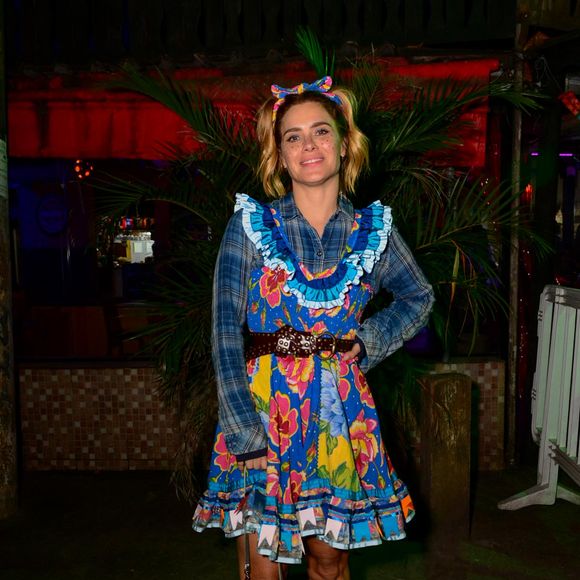 Xadrez bem tradicional para festa junina: Carolina Dieckmann apostou em produção clássica