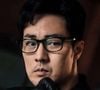 Ninguém sabe que Kim Do-hyeon é, na verdade, um agente especial aposentado e que precisa reativar suas habilidades após o desaparecimento da filha