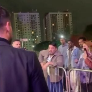 Gravação de 'Três Graças': Misael, personagem de Belo, faz barraco em festa