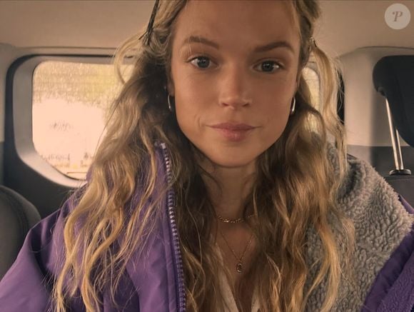 Hoje aos 37 anos, Gabriella Wilde deixou a indústria cinematográfica para trabalhar como doula da morte