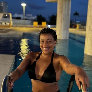 No último final de semana, Tati Quebra Barraco usou suas redes sociais para denunciar a falta de recebimento dos direitos de suas obras