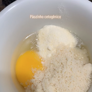 Pãozinho de Suzy Rêgo leva apenas 5 ingredientes e não tem farinha de trigo na composição