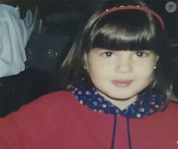 Camila Queiroz teve uma infância simples