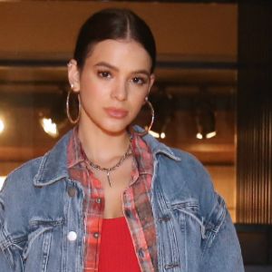 Bruna Marquezine é fã de botas! Veja 10 fotos de looks inspiradores da atriz