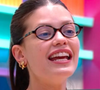 'BBB 25': A armação dos óculos de grau usada por Vitória Strada é mais arredondada.