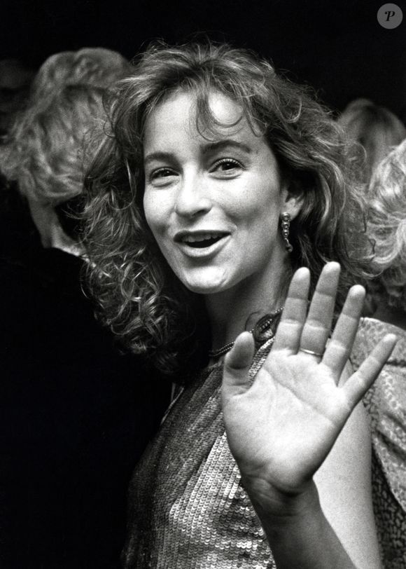 Jennifer Grey disse em um livro que ficou até os seus quase 30 anos desejando mudar o nariz: