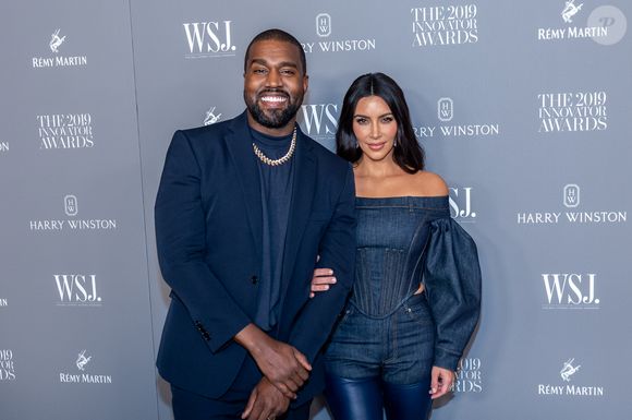 Nas redes sociais, muitos internautas ficaram confusos com a declaração de Kanye sobre sua suposta sexualidade. Alguns, inclusive, debateram se ele realmente disse "sou gay" ou se estava falando de si mesmo e repetindo "sou Ye".