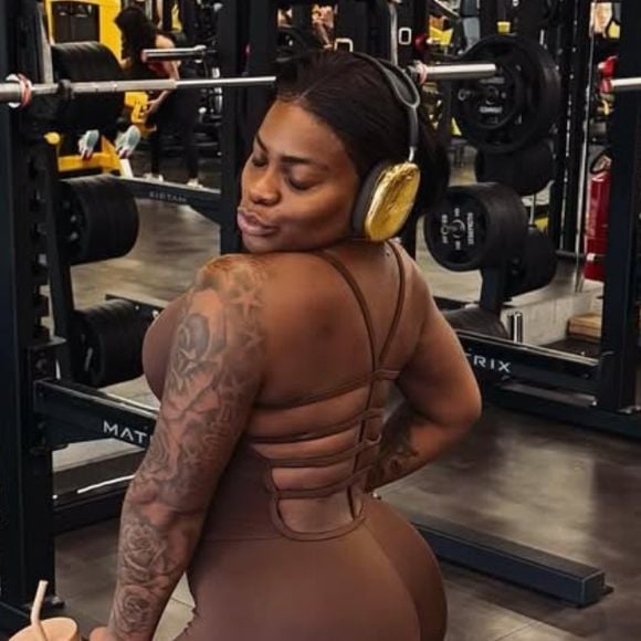 Antes e depois de Jojo Todynho: quase 90 kg mais magra, influenciadora mostra transformação do corpo na academia. Veja!
