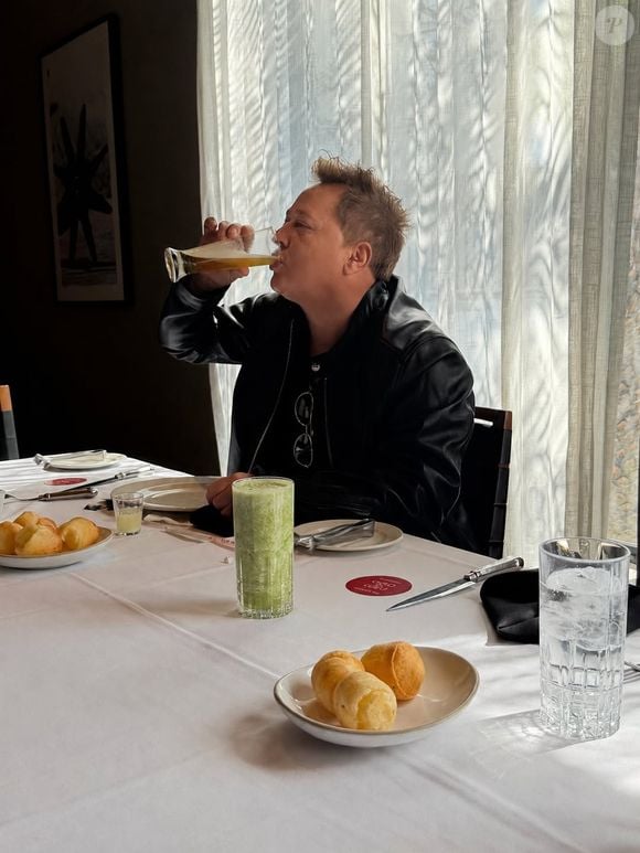 Leonardo deu um tempo na bebidas após exames de saúde constatarem alterações clínicas