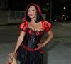 Jeniffer Nascimento usou fantasia de Chapeuzinho Vermelho durante festa de Halloween para comemorar os 100 capítulos de 'Êta Mundo Melhor!'