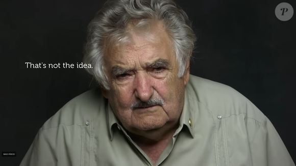 José Mujica é um defensor da felicidade acima do gasto supérfluo: "Perca tempo com coisas que não geram dinheiro, mas que lhe dão vontade de viver"