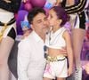 Zezé Di Camargo posou com a neta Julia, que completou 5 anos de idade