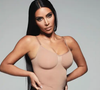 Collab com Kim Kardashian é vendida por US$ 160 no site da Adidas nos EUA, modelo chega a cerca de R$ 830,70 na cotação atual, sem taxas