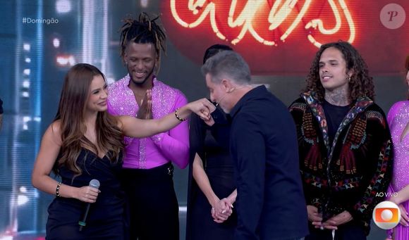 Luciano Huck acolheu Tati Machado e Lexa