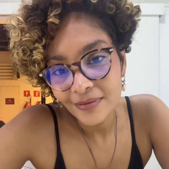 Bárbara Reis fez um desabafo recente sobre lipedema: ‘Tenta imaginar a sensação de ter 3 quilos em cada perna, porque é assim que as mulheres que tem lipedema se sentem’