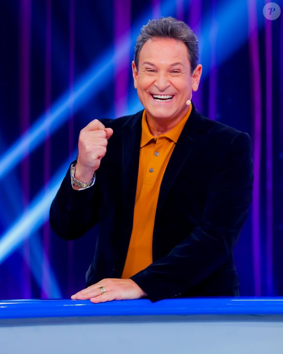 Luis Ricardo revelou que Patricia Abravanel contou que o pai, Silvio Santos, pediu que fosse dado a ele mais chances no SBT. 'Ele me descobriu e acreditou até o último momento', afirmou o comunicador