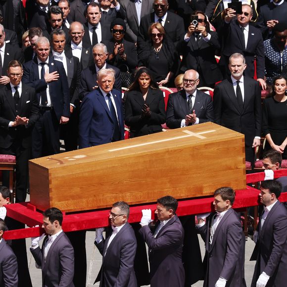 Funeral de Papa Francisco contou com a presença de cerca de 50 chefes de Estado
