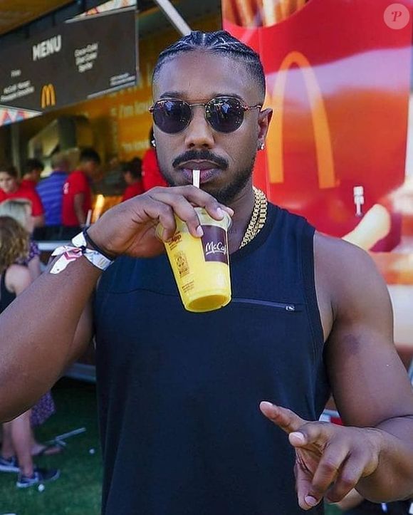 Uma simples interação nas redes sociais do astro acabou ligando o nome de Michael B. Jordan ao da brasileira Bruna Marquezine e movimentou a internet