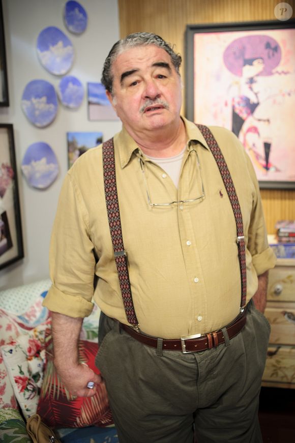 Otávio Augusto foi acusado por Grazi Massafera de se recusar a gravar com ela cenas da novela 'Tempos Modernos'