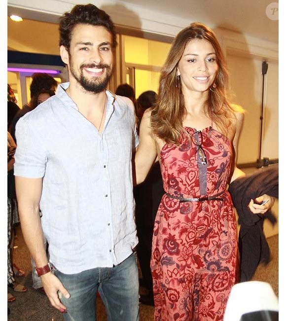 Cauã Reymond ainda foi acusado de pressionar Grazi Massafera a emagrecer, segundo familiar da atriz contou ao Purepeople em 2013