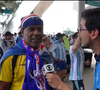O pai de Vozinha surpreendeu o repórter Nilson Klava durante uma entrada ao vivo da TV Globo antes de Argentina x Cabo Verde. O momento viralizou na Copa do Mundo de 2026