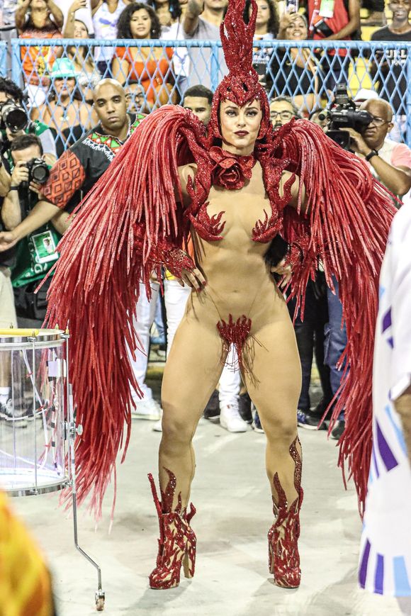 Paolla Oliveira foi campeã com a Grande Rio no Carnaval de 2022