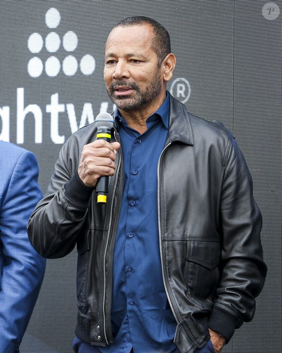 Pai de Neymar Jr. desembolsa fortuna por cobertura que estava encalhada desde o fim do casamento da apresentadora com o dono da RedeTV!