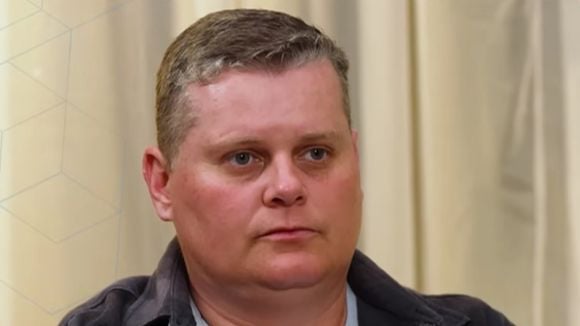 Como está Sandrão hoje? Irreconhecível, ex de Suzane von Richthofen reaparece 10 anos após entrevista a Gugu e fala pela 1ª vez sobre namoro: 'Foi uma coisa que...'