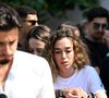 Devastada, mulher de Diogo Jota chora no enterro do jogador do Liverpool após morte em trágico acidente de carro