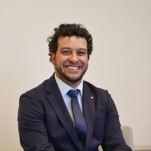 O Purepeople convidou o Dr. Tiago de Paula, médico neurologista especialista em Cefaleia, para falar do assunto. Confira na matéria!