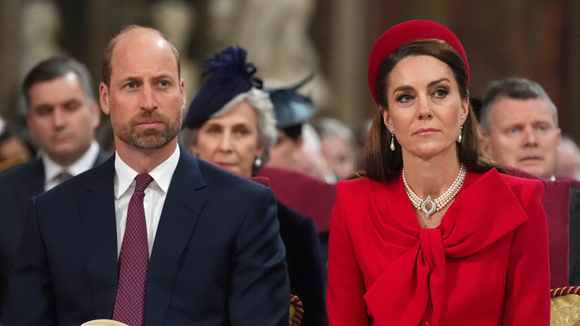 Treta nos bastidores da Família Real deixa Kate e William de fora do Natal de Charles III; especialista avalia chance de ‘sabotagem’
